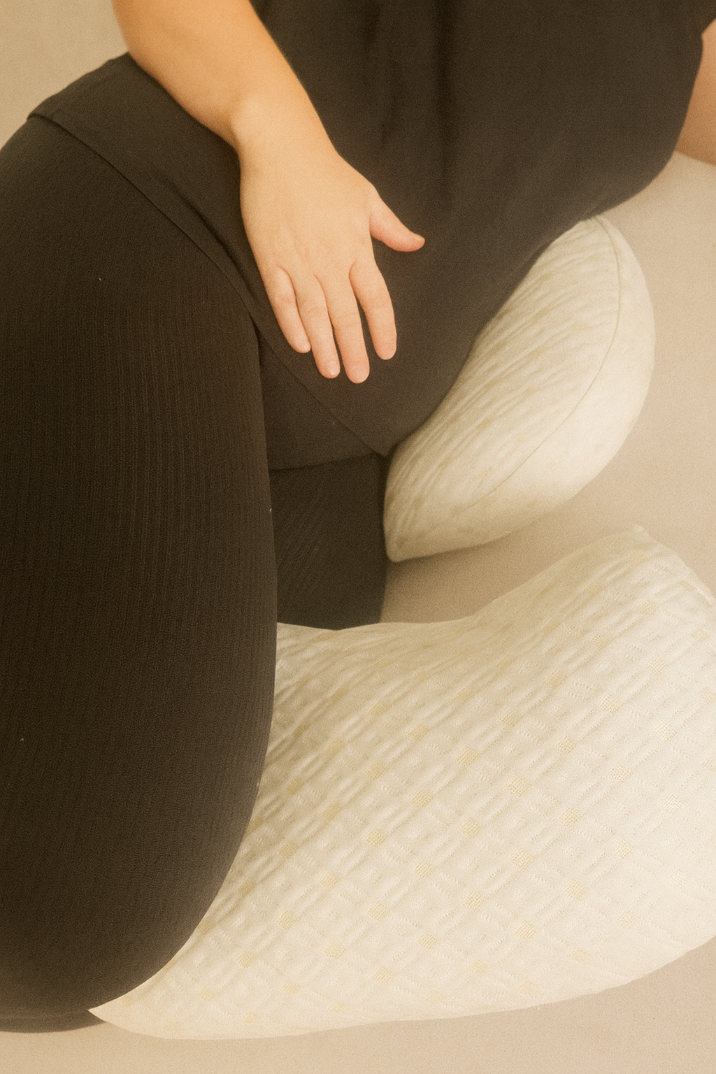 The Cradle Curve Pregnancy Pillow